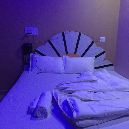 OYO 75627 New Ankit Guest House Varanasi Exterior foto