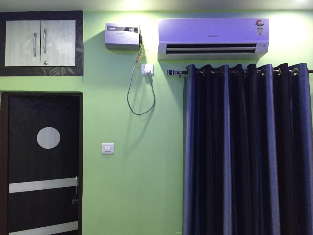 OYO 75627 New Ankit Guest House Varanasi Zimmer foto